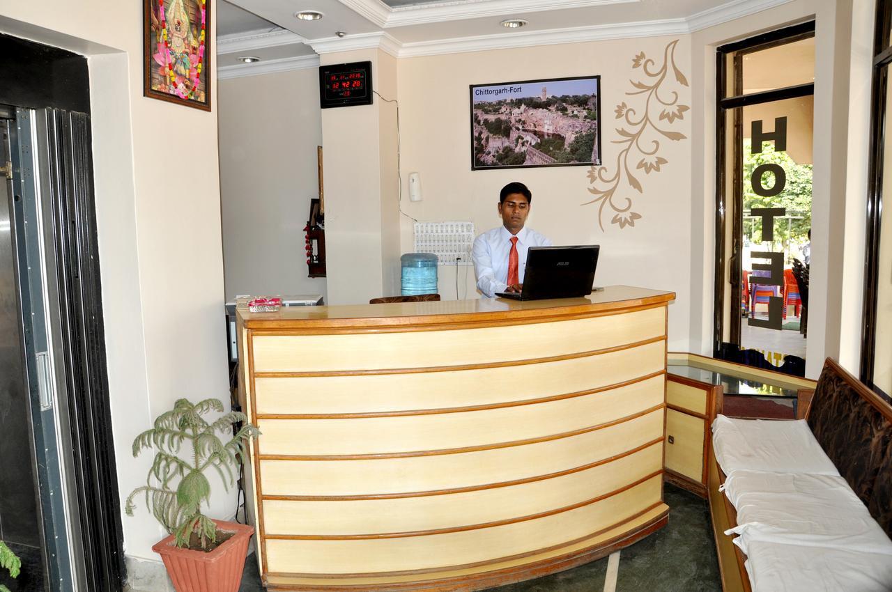 Chittorgarh Hotel Kirti Plaza מראה חיצוני תמונה