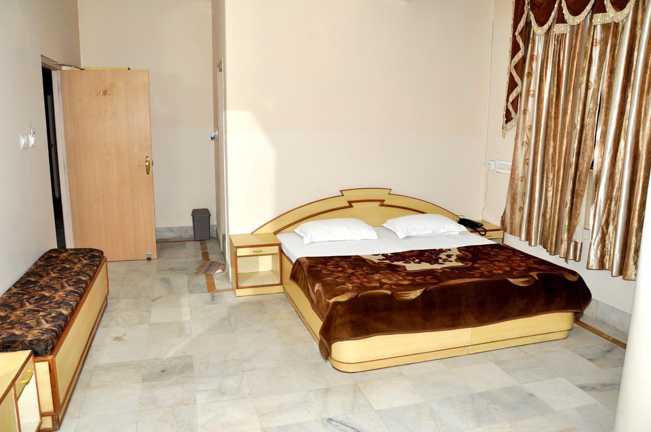Chittorgarh Hotel Kirti Plaza מראה חיצוני תמונה