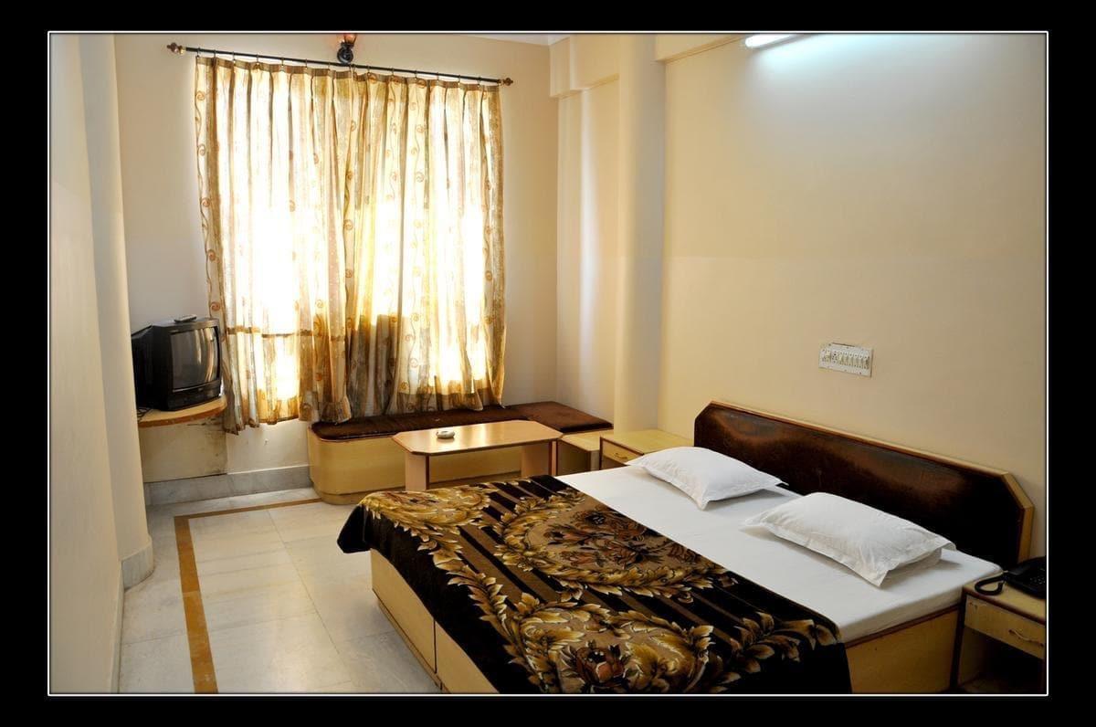 Chittorgarh Hotel Kirti Plaza מראה חיצוני תמונה