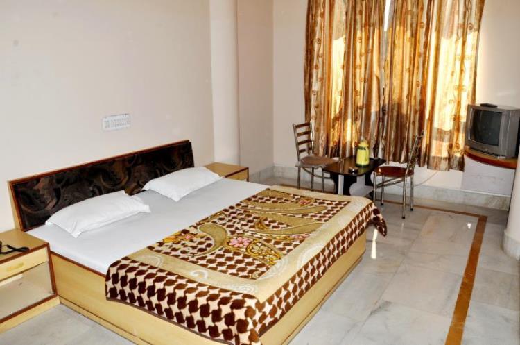 Chittorgarh Hotel Kirti Plaza מראה חיצוני תמונה
